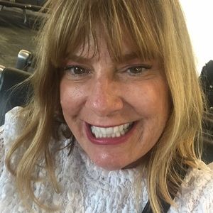 Meet your Posher, Liz